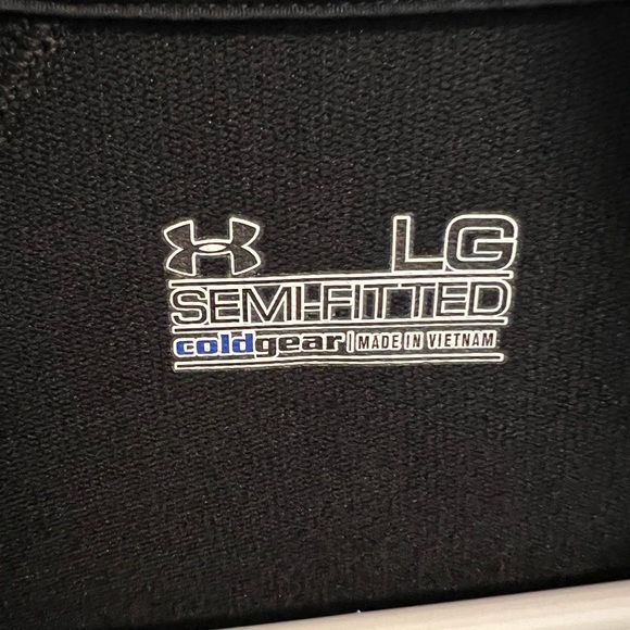 Kiawah Marathon - Under Armour Pullover - Picture 2 of 3